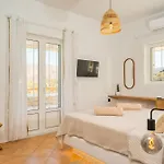 Anemos House 度假居 *