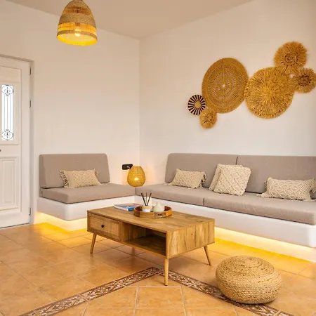 בית נופש Anemos House איוס חורה